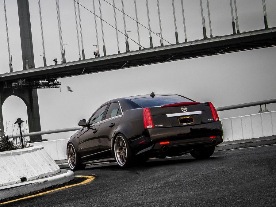  Cadillac CTS-V by D2Forged 2012 года  (фото 3 из 10)